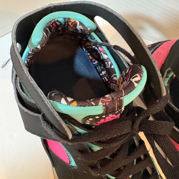 Nike Air Flight Huarache PRM Bold Berry 705005-005 Size 12 Teal Pink Black Retro - Picture 10 of 15